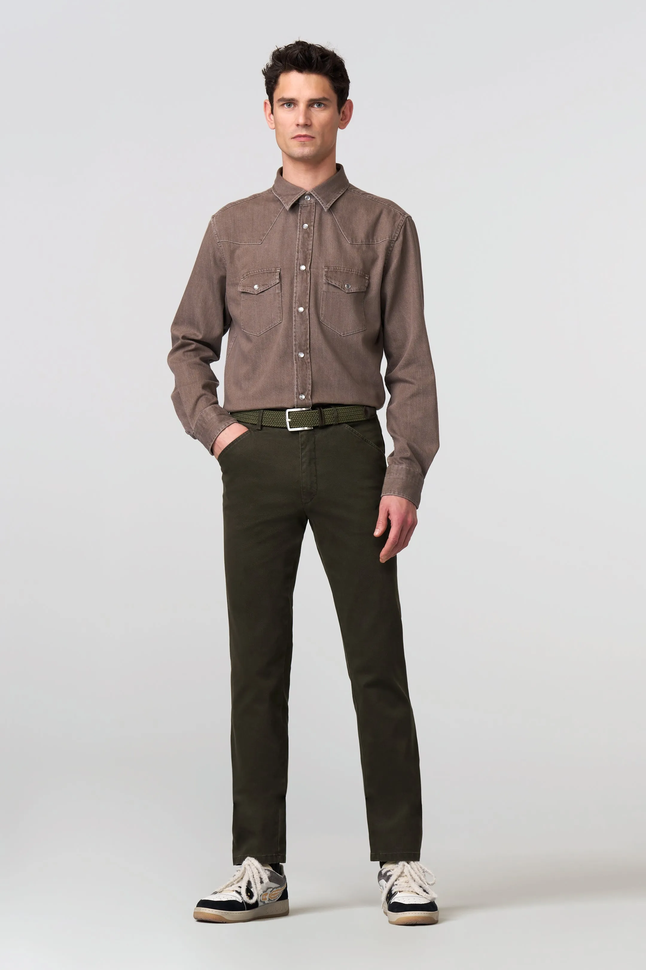 30% OFF - MEYER Chicago Trousers - 5613 Fine Micro Cotton Chinos - Laurel Green