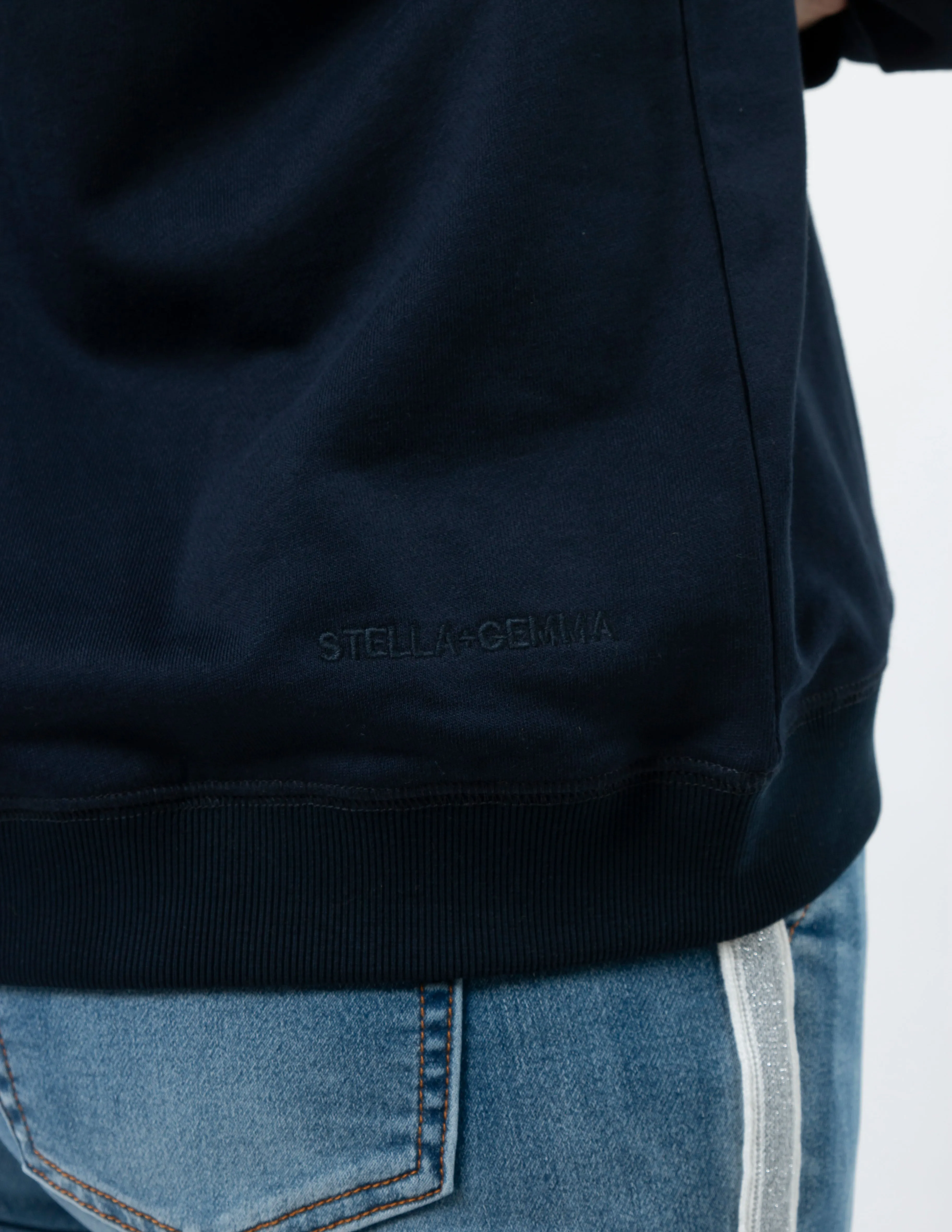 Classic Sweater - Navy Fiore