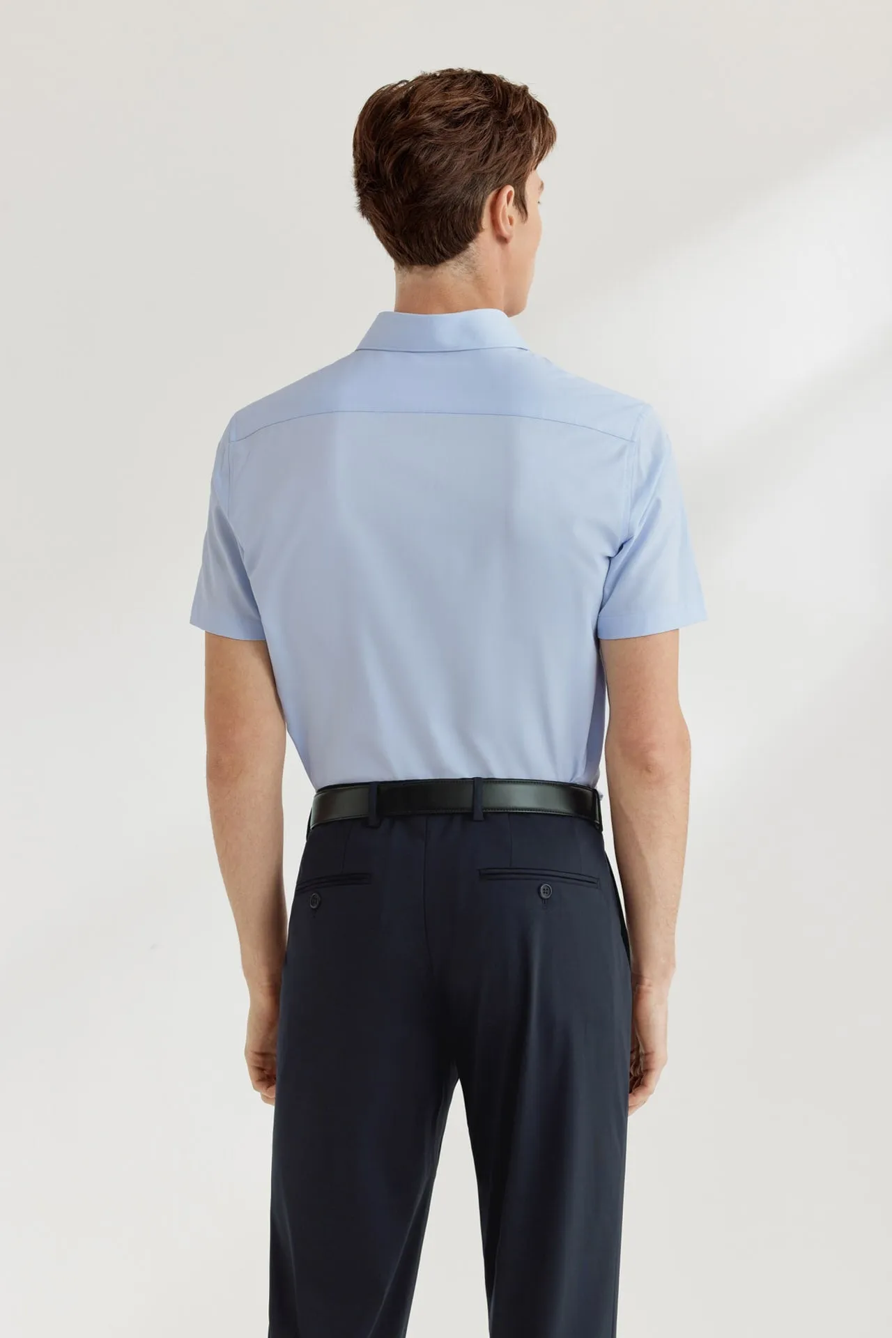 Dry Wicking & Stretch Shirt in Smart Fit Spread Collar