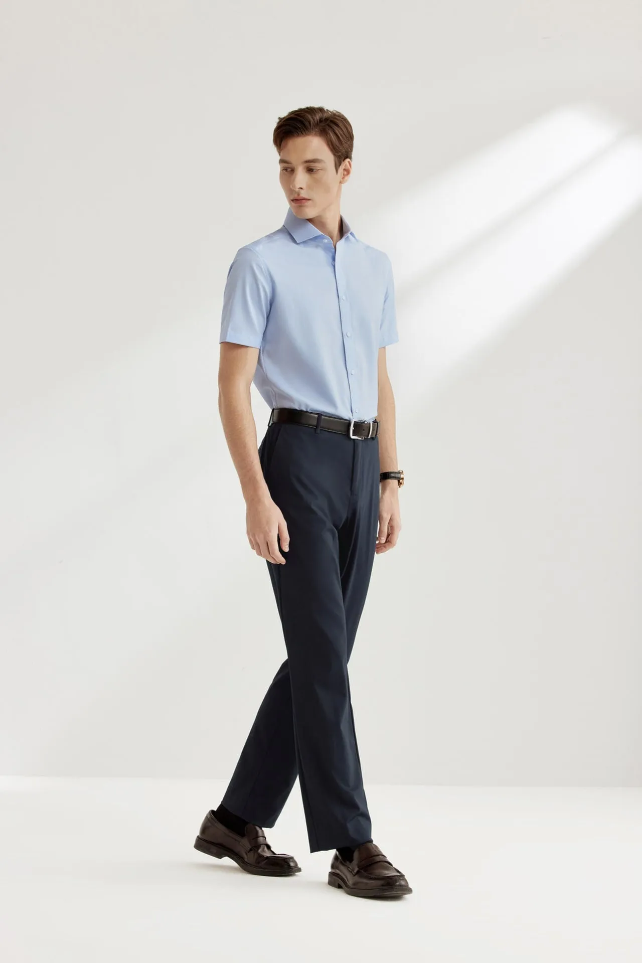 Dry Wicking & Stretch Shirt in Smart Fit Spread Collar