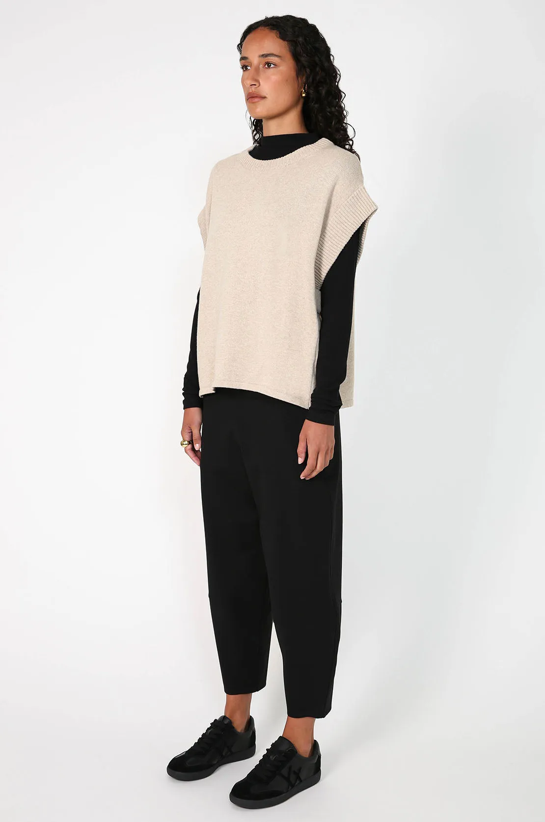 expect vest / natural marle