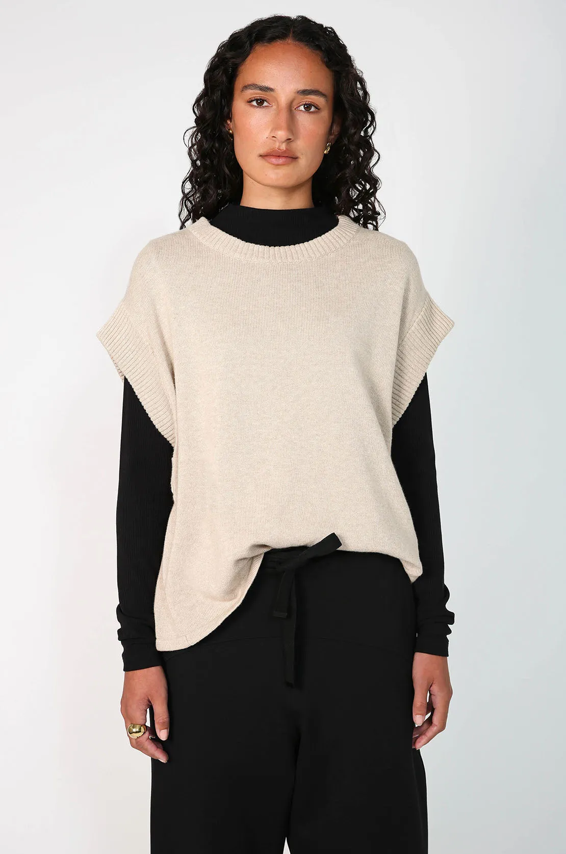expect vest / natural marle