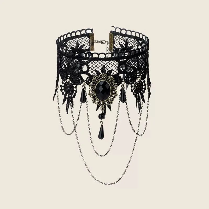 Gothic Choker Necklace 02