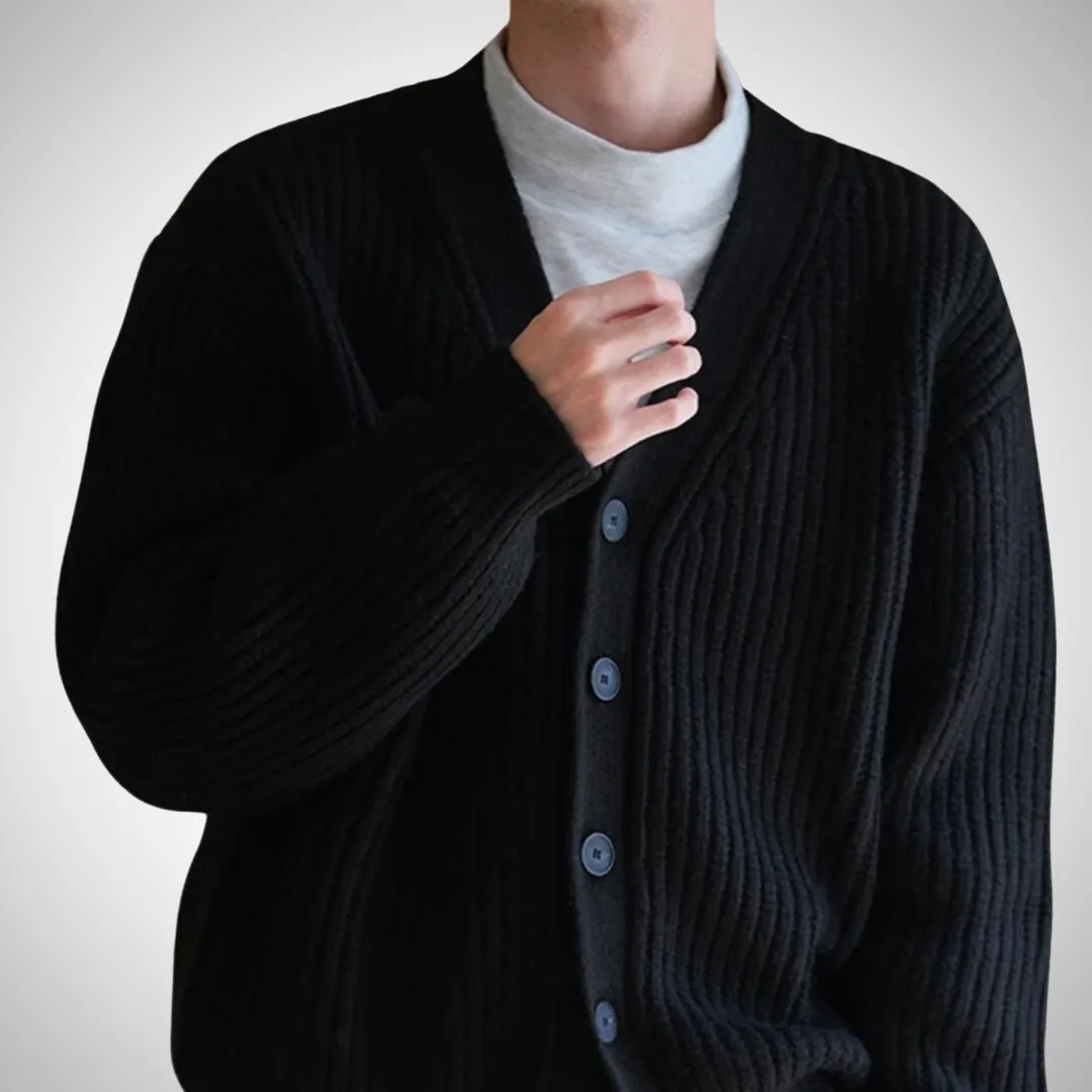 Lantis Classic Cardigan