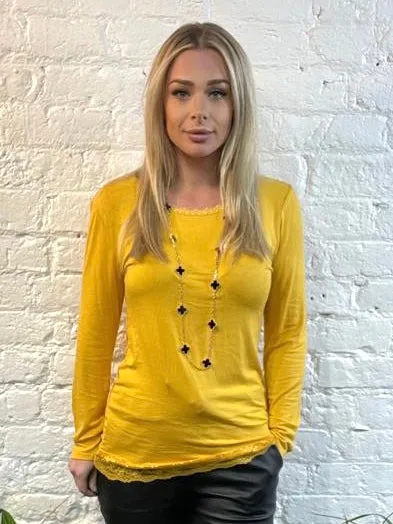 Layering Vest with Long Arms and Lace detail
