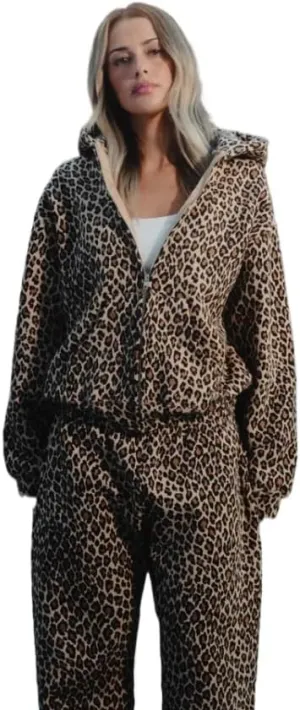 Pooyikoi Camo Sweatsuits for Women Set 2 Piece Camo Zip Up Hoodies Oversized Sweatshirt Fall Outfits Camo Hunting Suits