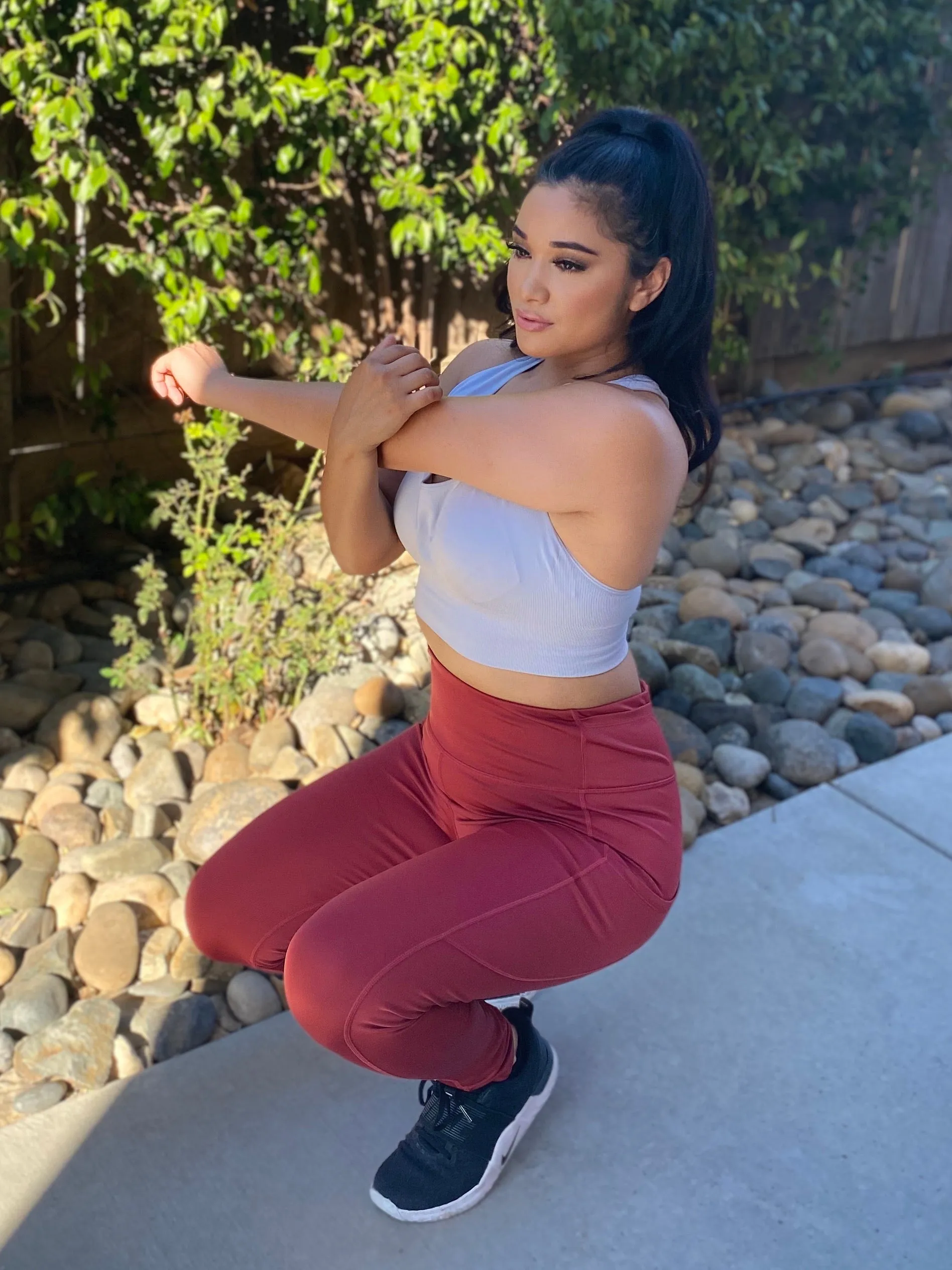 “Power Up” High Waisted Utility Leggings (muave)