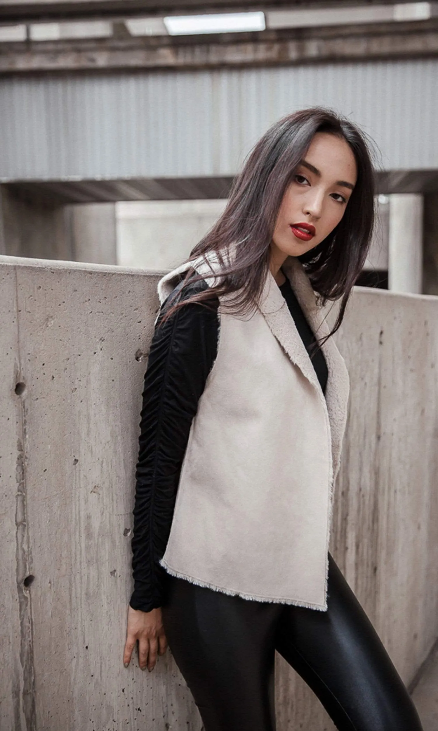 Velvet by Graham & Spencer Miss Shirred Sleeve Top