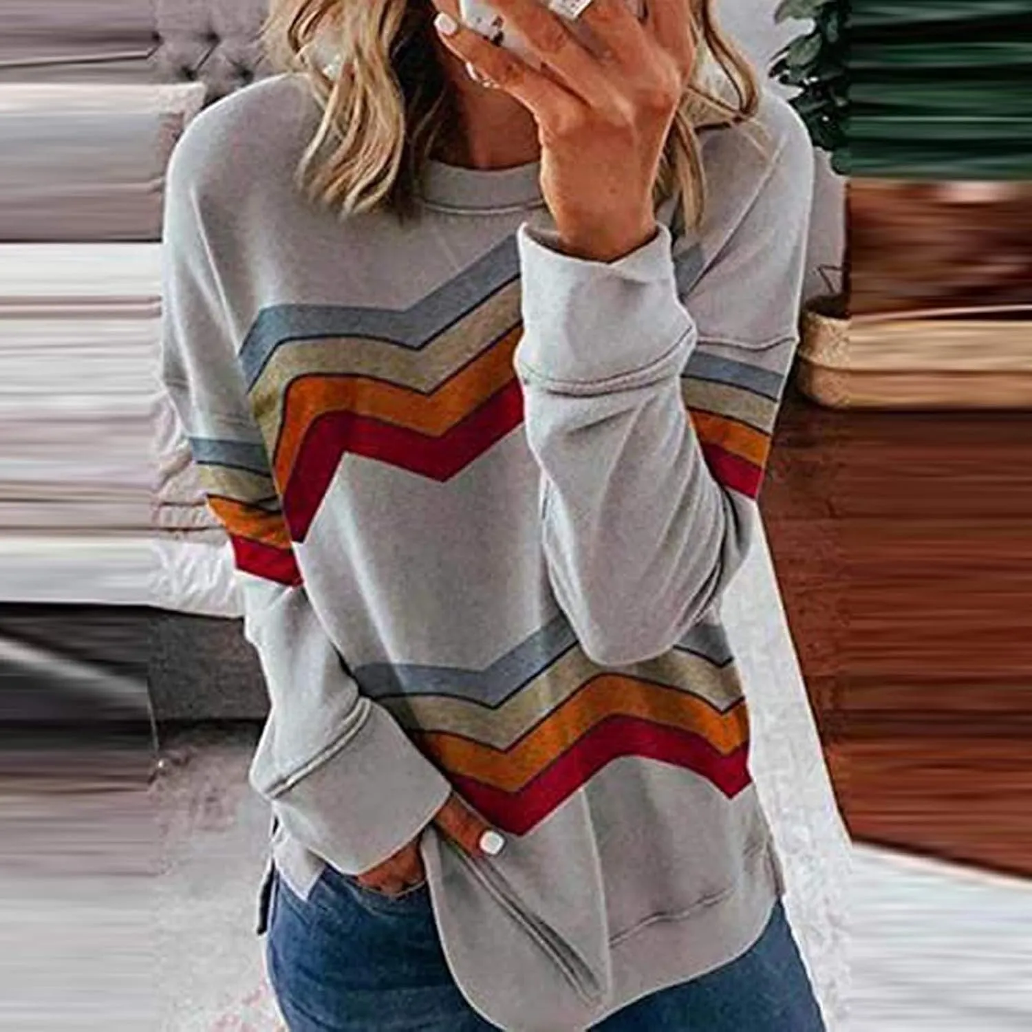 Women Casual Crewneck Sweatshirts Plus Size Long Sleeve Color Block Side Split Lightweight Loose Pullover Blouse Tops