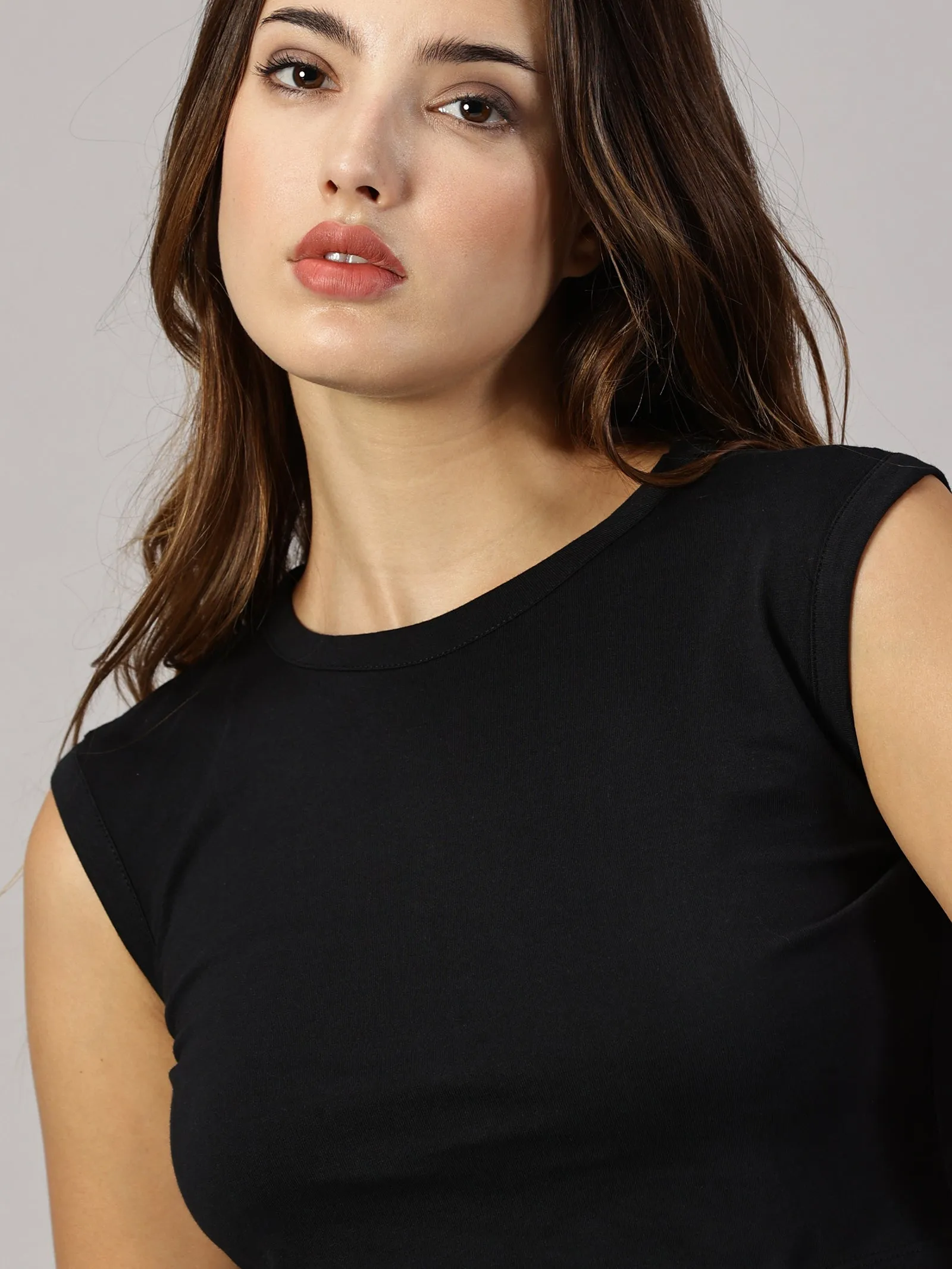 Women Solid Casual Crop Tops Sleeveless
