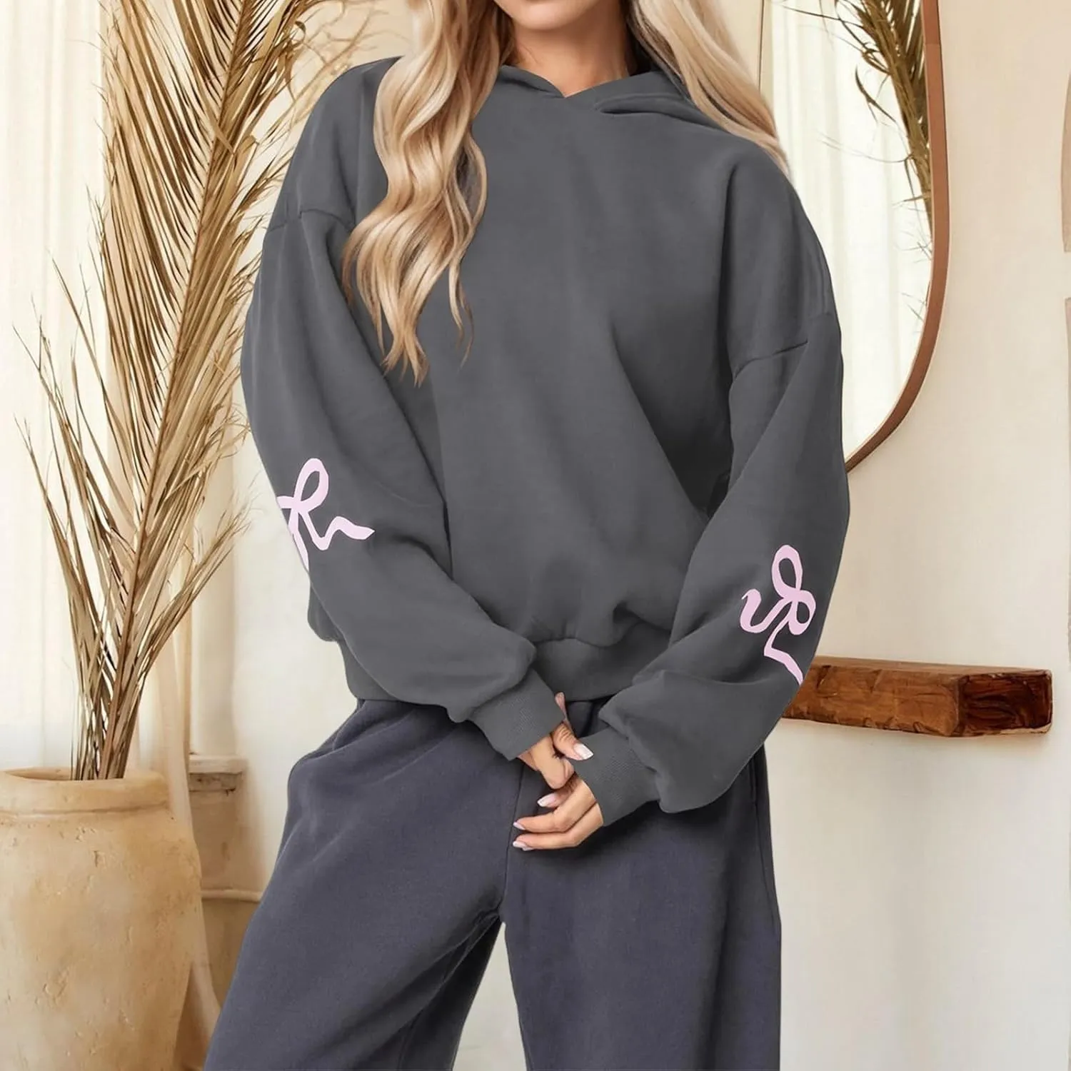 Women's Oversized Hoodies Bow Trim Print Fleeced Hooded Sweatshirts Oversized Long Sleeve Drop Shoulder Pullover Top